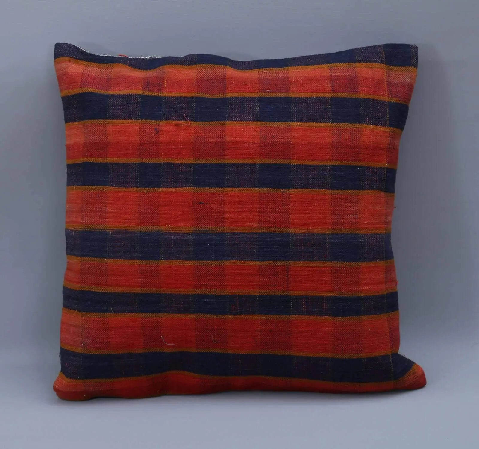 RC 27244 1 RED PILLOWS